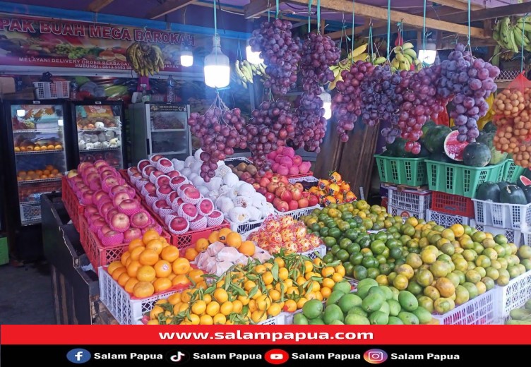 Berkah Bulan Ramadhan, Omset Penjual Buah Di Timika Naik Hingga 50 Persen