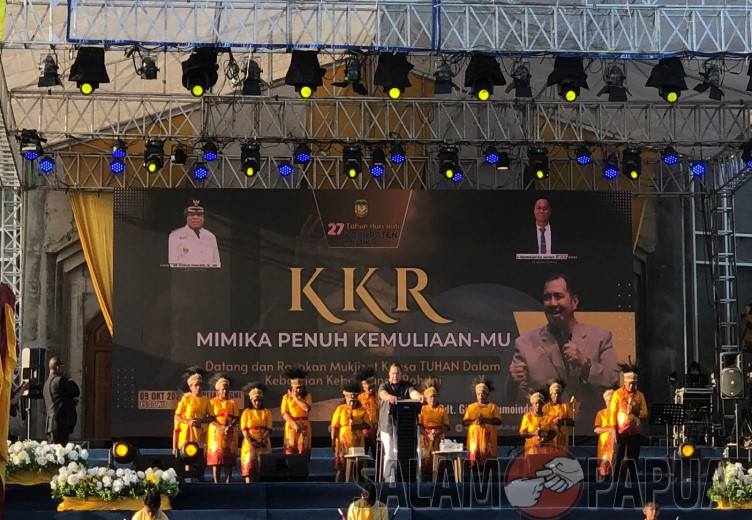 Ibadah KKR HUT Miimika Ke-27 Hadirkan Pdt Gilbert Lumoindong, Masyarakat Penuh Antusias Dan Bersukacita