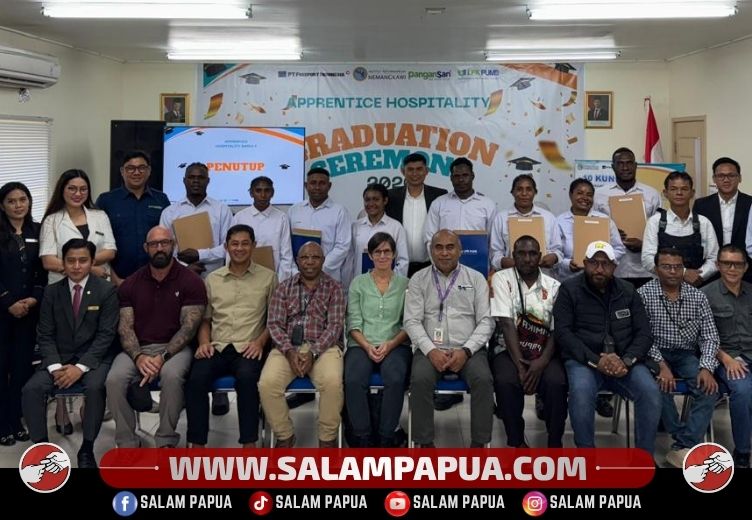 8 Pemuda Suku Kamoro Lulus IPN, Siap Kerja Di Industri Perhotelan