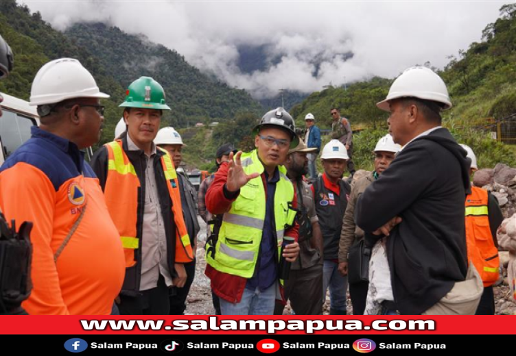 Pemkab Mimika Dan Freeport Tinjau Kawasan Rawan Longsor Kampung Banti