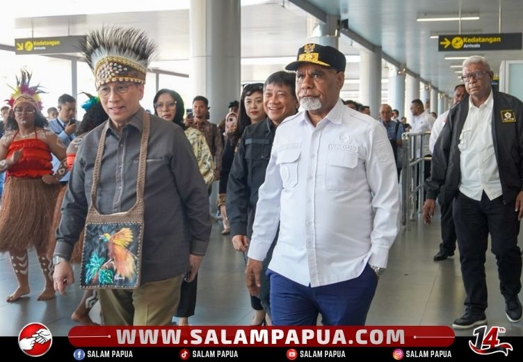 Wagub Papua Tengah Sambut Dan Apresiasi Kedatangan Wamen PPN/Wakil Bappenas Di Timika