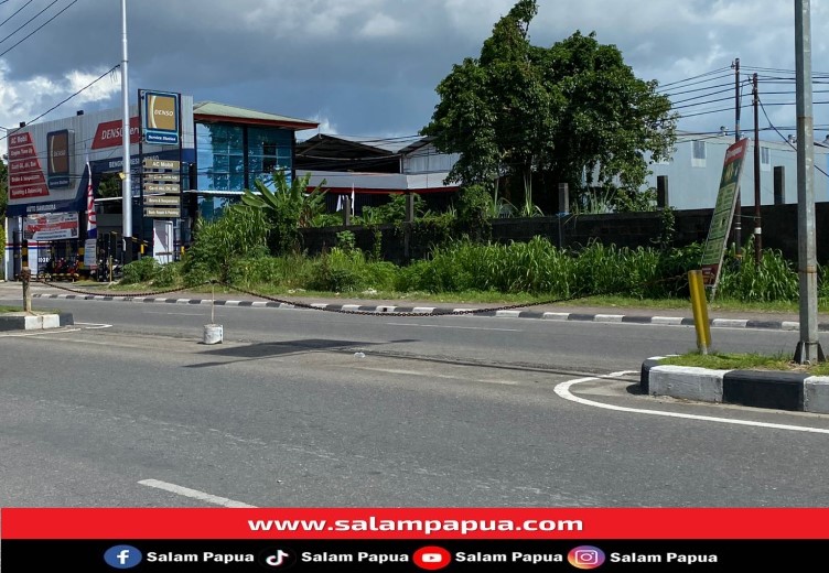 Dishub Mimika Sebut Penutupan Kapsul Jalan Di Jalan Cenderawasih SP2 Telah Melalui Uji Rekayasa