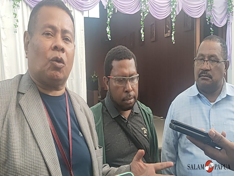 BESOK JENAZAH THOM BEANAL TIBA DI TIMIKA, BERIKUT PROSESI PENJEMPUTAN HINGGA RENCANA PEMAKAMAN