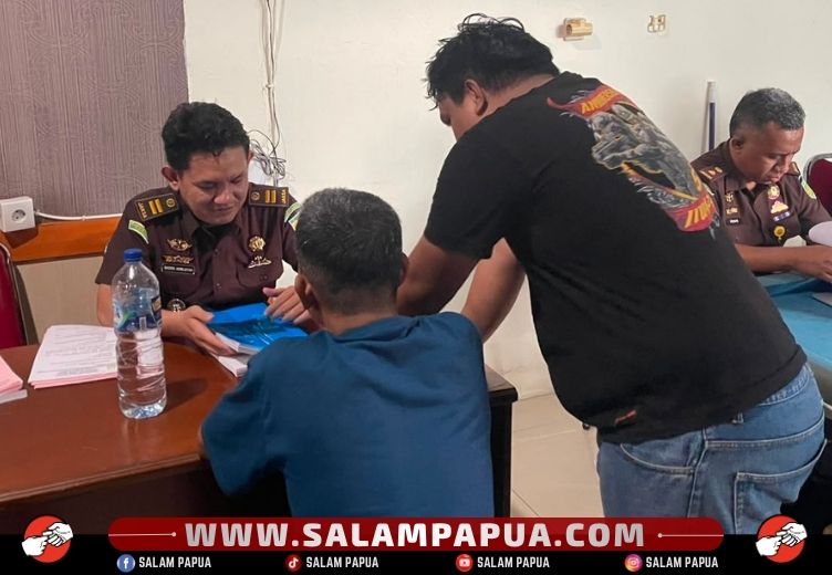 Polres Mimika Serahkan Tersangka Narkotika Ke Kejari Dengan Barang Bukti 144 Paket Sabu