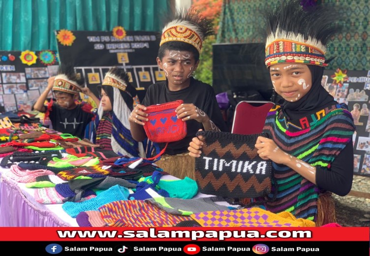 SD Inpres Koperapoka I Mimika Gelar Panen Karya P5