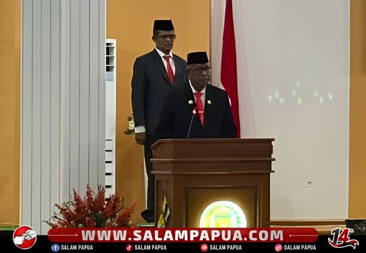 Bupati John Rettob Jawab Isu Miring Tentang Perjalanan Dinasnya Keluar Mimika