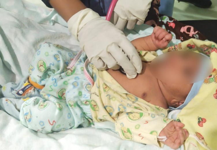 Bayi Laki-laki Ditemukan Di Dalam Tas Di Wamena
