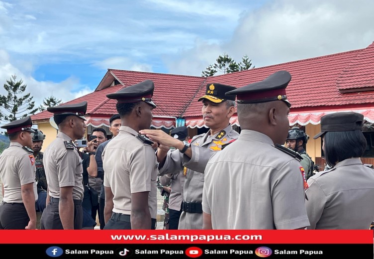 Kapolri Beri Penghargaan Kepada Personel Polda Papua Atas Prestasi Lumpuhkan KKB Tahun 2023