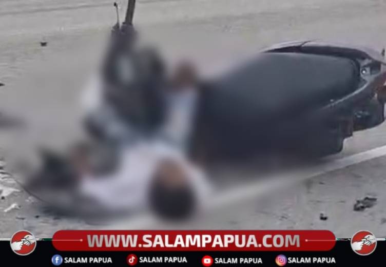 Kecelakaan Di Depan SMAN 4 Mimika, Seorang Pria Kejang-Kejang Di Tengah Jalan