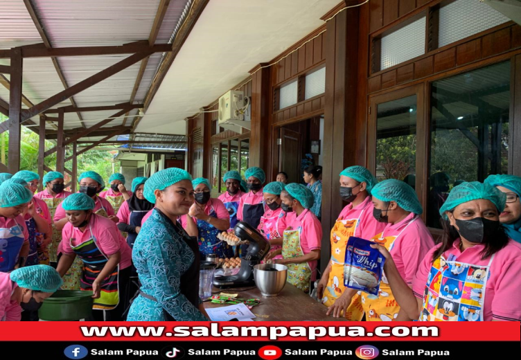 Distrik Miru Gelar Pelatihan Cipta Menu B2SA Berbasis Pangan Lokal