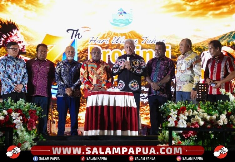 Gubernur Meki Nawipa Apresiasi Komarudin Watubun Atas Perjuangan Terbentuknya Provinsi Papua Tengah