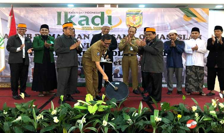 IKADI MIMIKA ADAKAN UPGRADING DA�I DAN IMAM SE-KABUPATEN MIMIKA