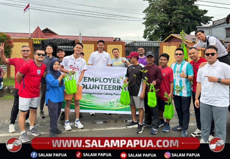 Komitmen Lestarikan Lingkungan, BPJS Ketenagakerjaan Bagikan Bibit Tanaman Kepada Masyarakat Timika