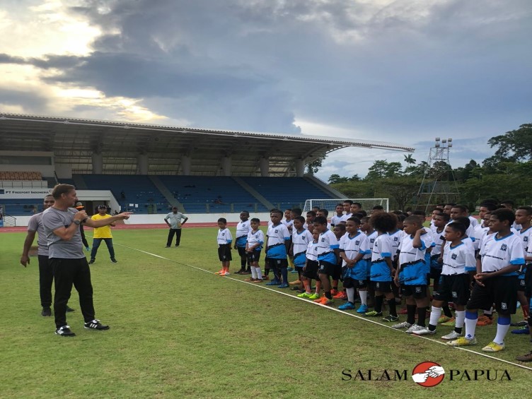 22 ANAK PAPUA LOLOS SELEKSI HARI KEDUA �PFA CARI BAKAT 2023� DI MIMIKA
