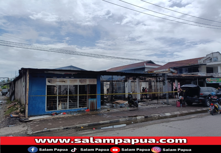 Kebakaran Hebat Hanguskan Beberapa Bangunan Di Jalan Cenderawasih Timika
