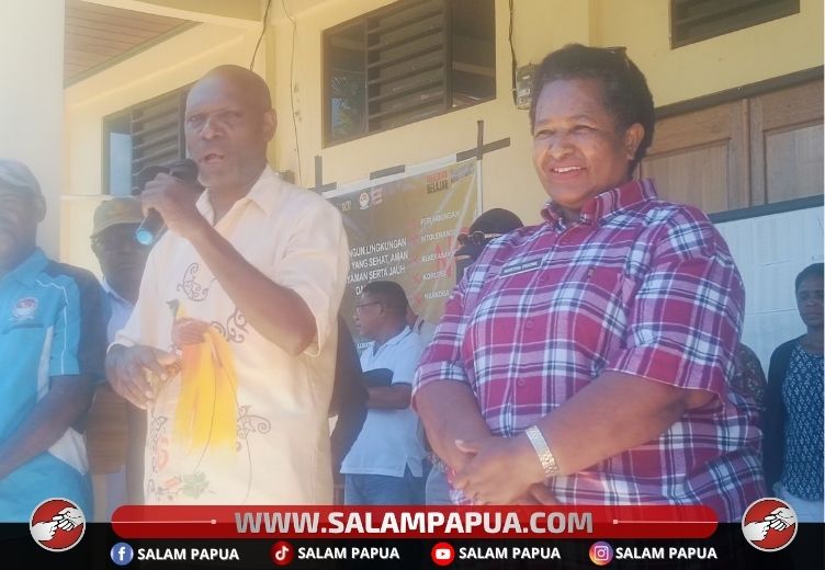 Mahasiswa Gelar Demo, Ini Jawaban Rektor Uswim Nabire