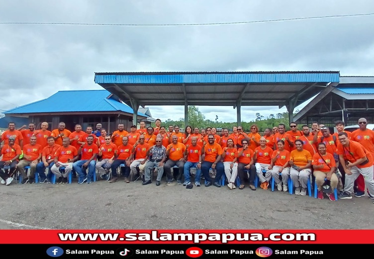 Membangun Iklim Kerja, Pengurus YPMAK Gelar Refleksi Bersama Semua Divisi