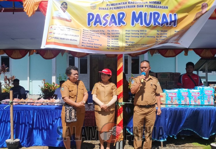Disperindag Mimika Gelar Pasar Murah Ke-12 Di Distrik Mimika Baru