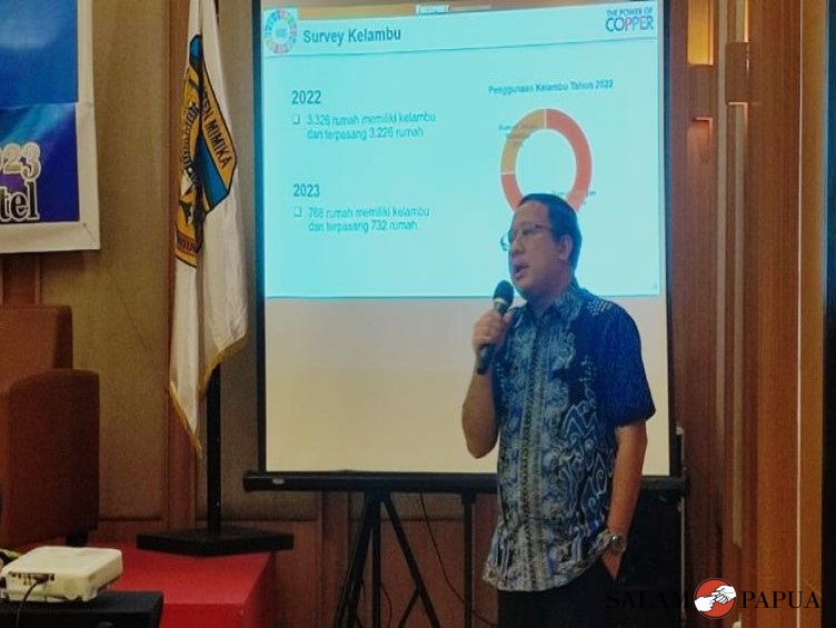 Manager Community Health Development PTFI Daniel Perwira saat memaparkan materi (Foto:salampapua.com/Evita)