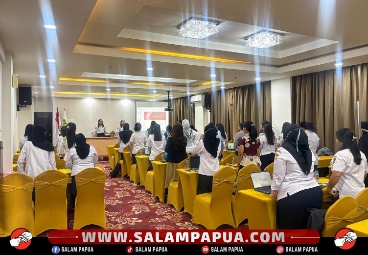 PARADE FOTO: Dinkes Mimika Gelar Evaluasi Pelayanan Bayi Baru Lahir Di 33 Faskes