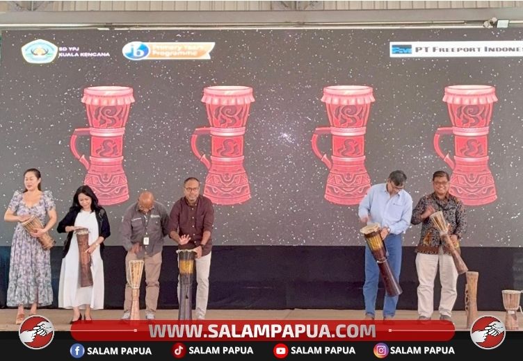 Pembukaan PYP Exhibition SD YPJ KK (salampapua.com/Evita)